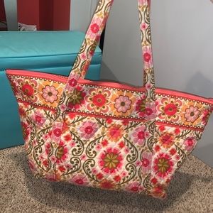 Vera Bradley tote bag